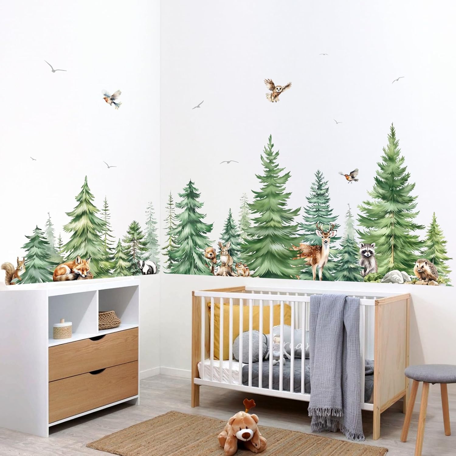 Large Watercolor Pine Tree Ani - Baby Nursery Wallpaper incelemesi ve fiyatı