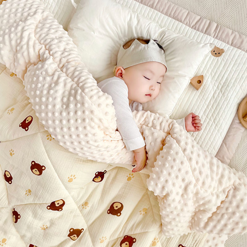 Baby Sensory Dot Cotton Quilt  - Baby Nursery Quilts incelemesi ve fiyatı
