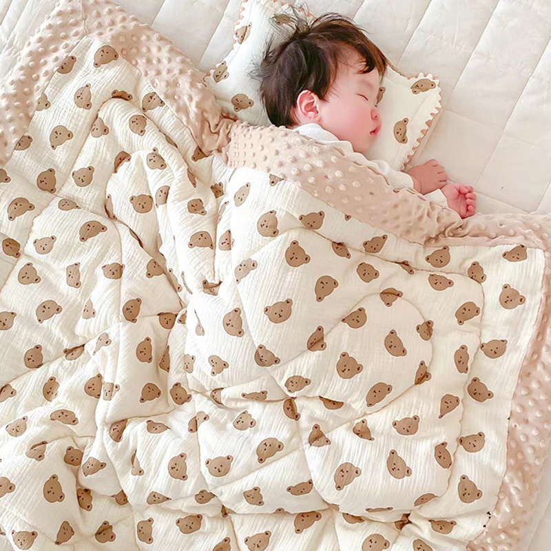 Baby Sensory Dot Cotton Quilt  - Baby Nursery Quilts incelemesi ve fiyatı